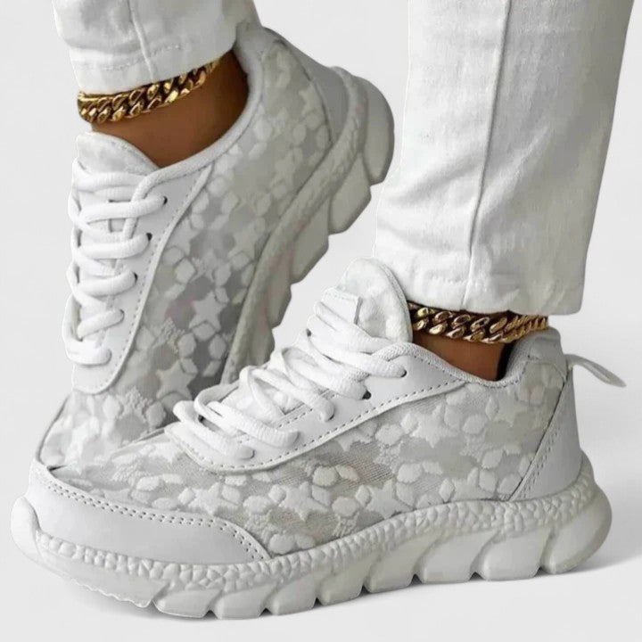 Jamie | Cozy Sneakers